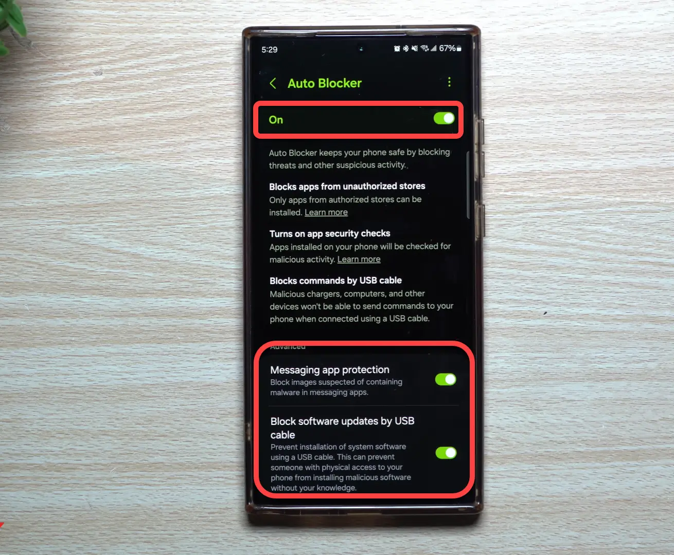 Auto Blocker One UI 6.0 Samsung Jak jej povolit?