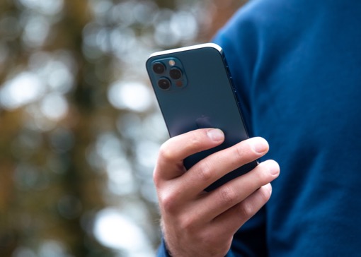 Wie man in iOS 16 und iOS 17 auf dem iPhone vibriert, vibriert sie ein oder aus.