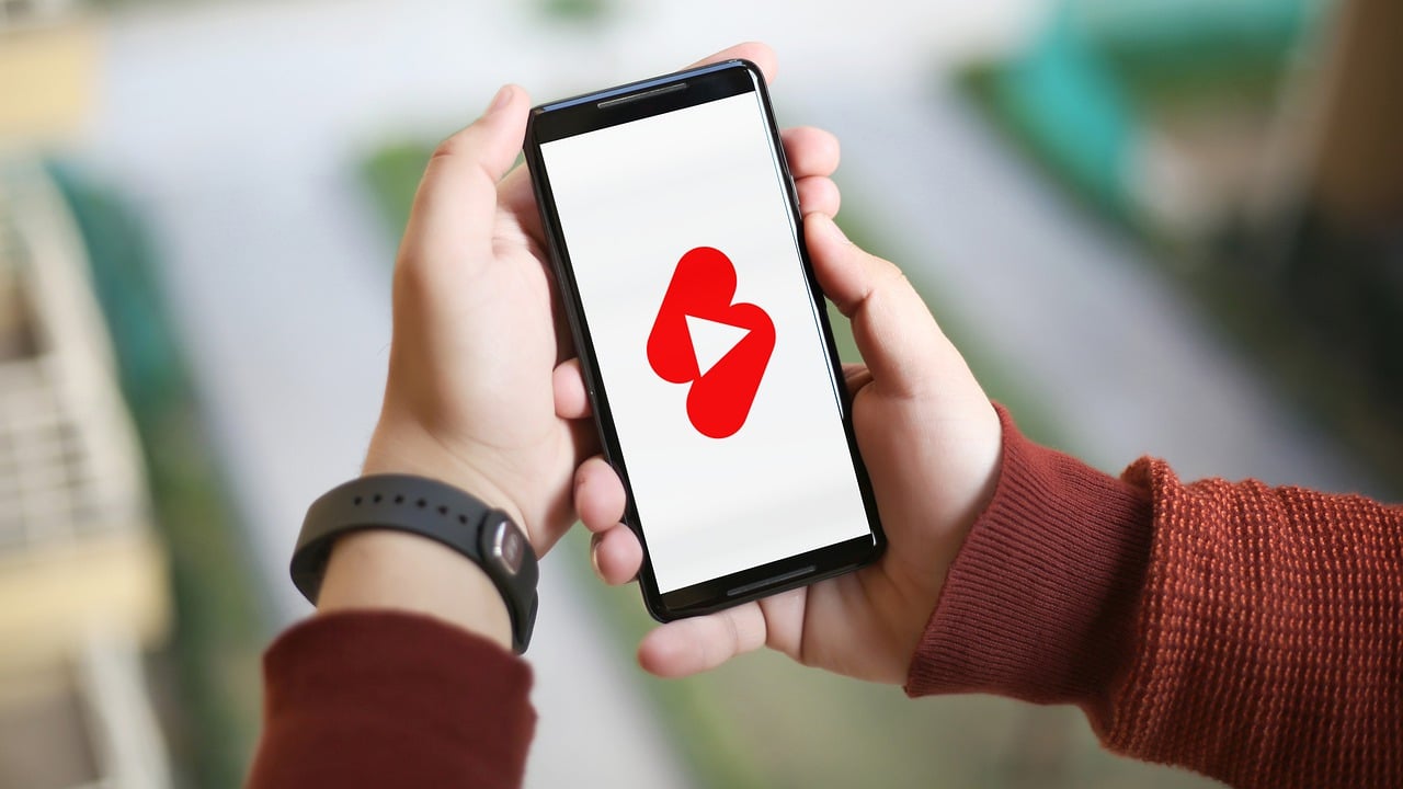 YouTubeショーツを無効にする方法は？