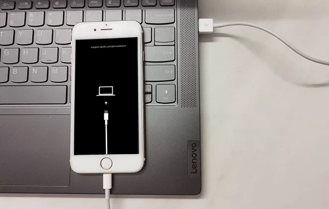 Come ripristinare l'iPhone in modalità di recupero con o senza iTunes