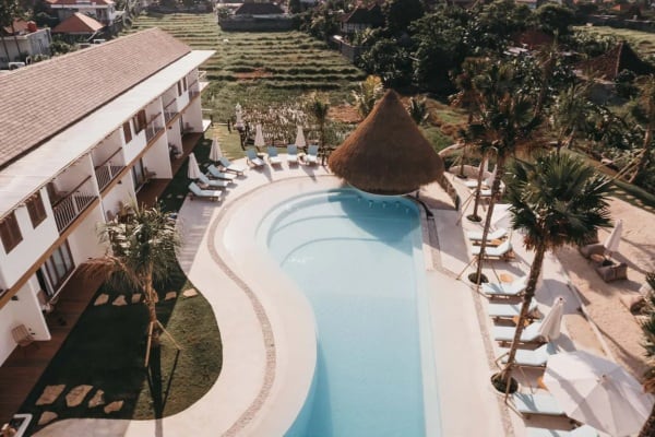 11 auberges de canggu incroyables qui vous feront repenser le voyage «minimaliste»