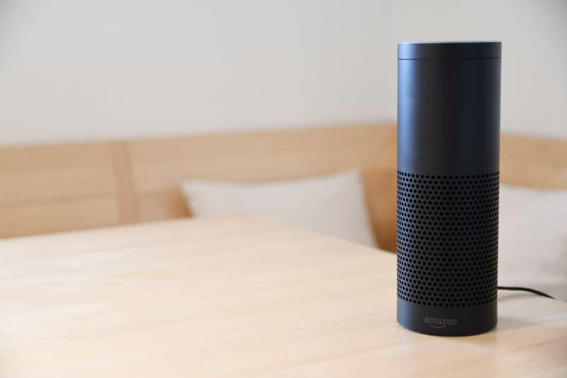 So richten Sie auf Amazon Echo wiederholte, wiederkehrende Alarmanlage ein
