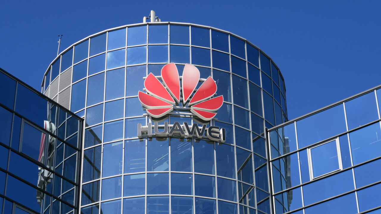 Huawei rejette les affirmations qu'elle a copié le modèle Qwen AI d'Alibaba pour «Pangu Pro»