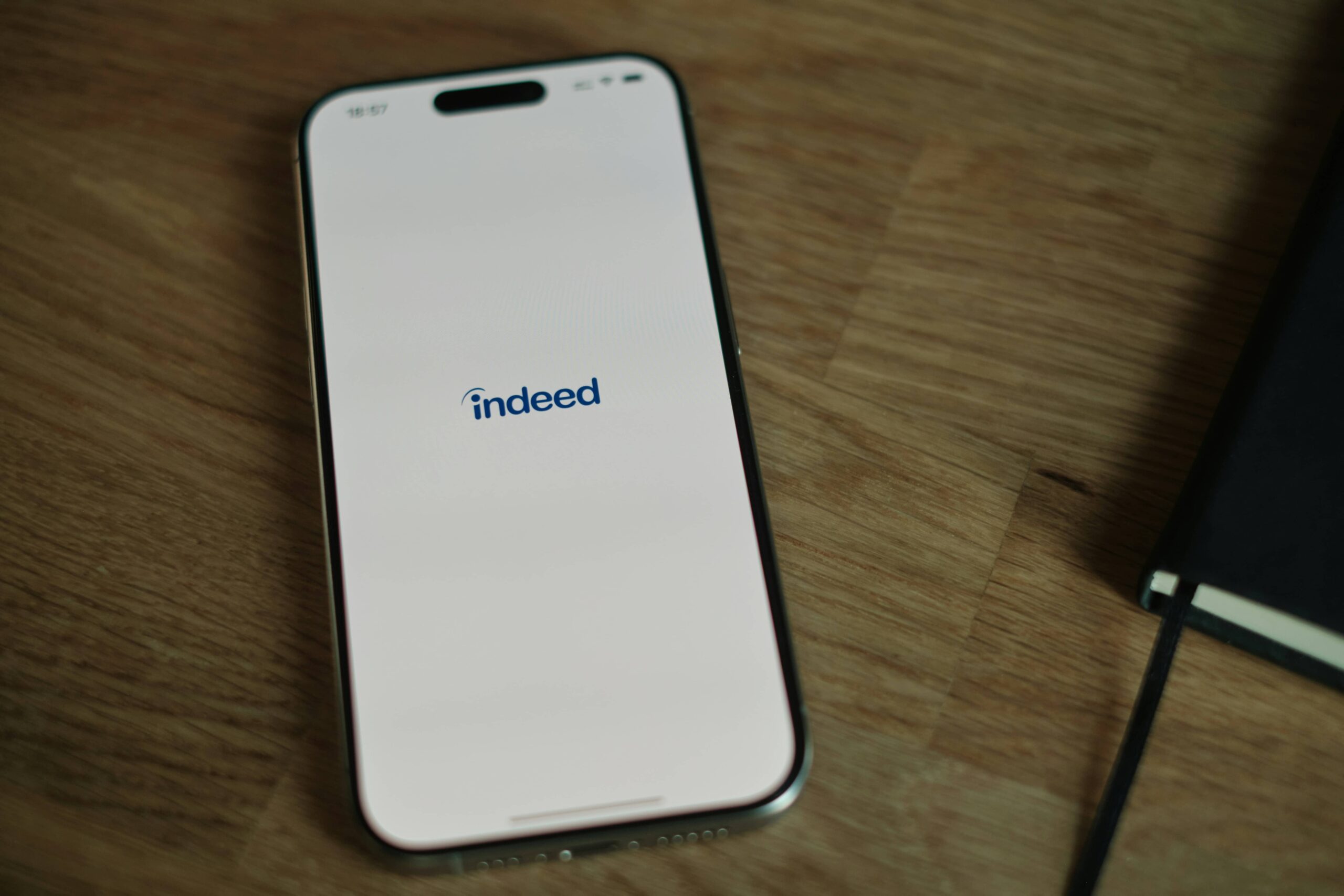 Iš tiesų &amp; „Glassdoor“ atleidžia 1 300 kaip patronuojanti įmonė.