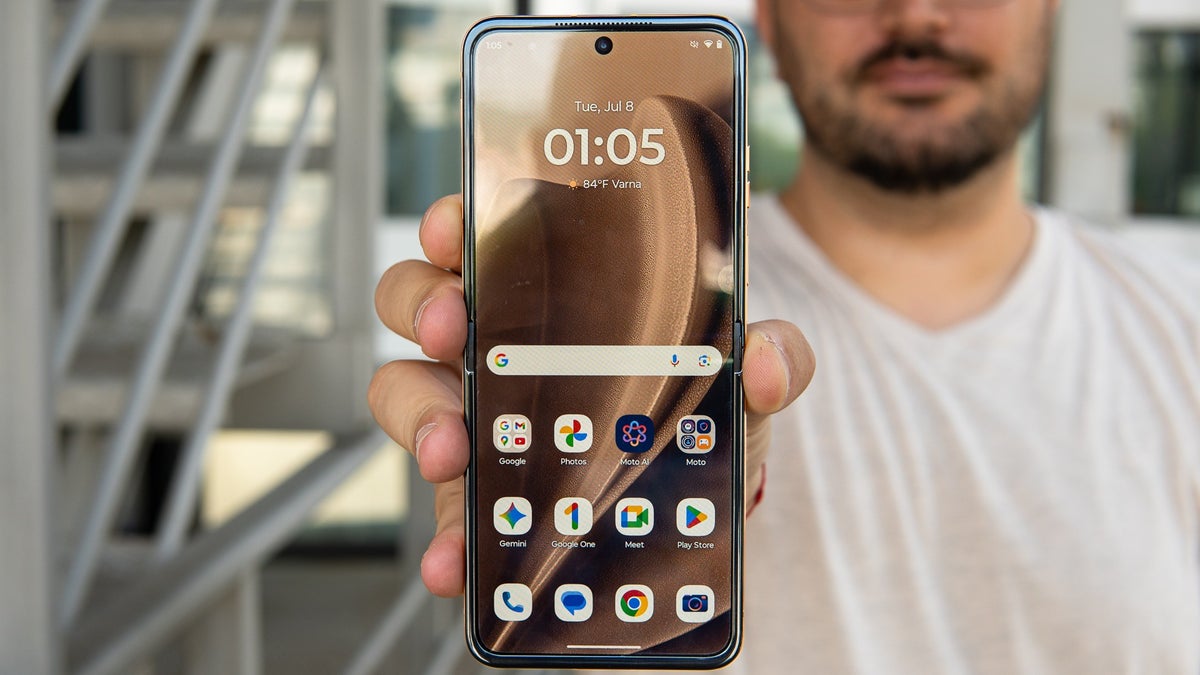 Az Amazon továbbfejlesztett üzlete a RAZR+ (2025)