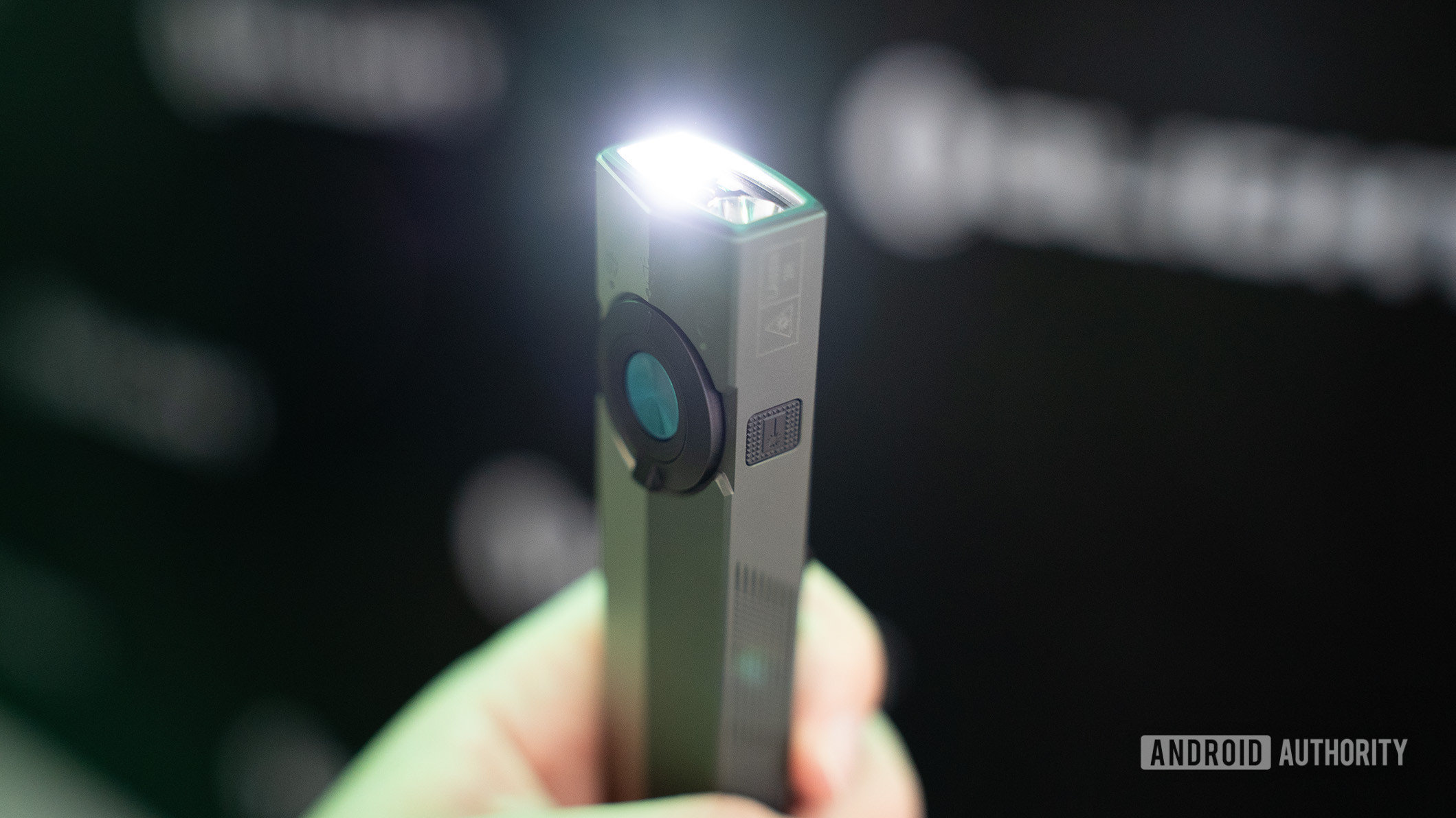 Olight lança uma nova série de lanternas Arkpro Flagship ArkPro