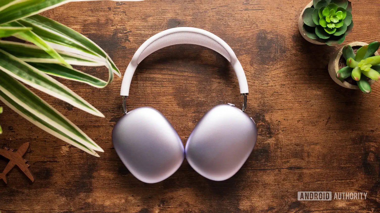 iPhoneユーザー向けのお気に入りのヘッドフォンであるApple AirPods Maxで100ドルを節約できます!