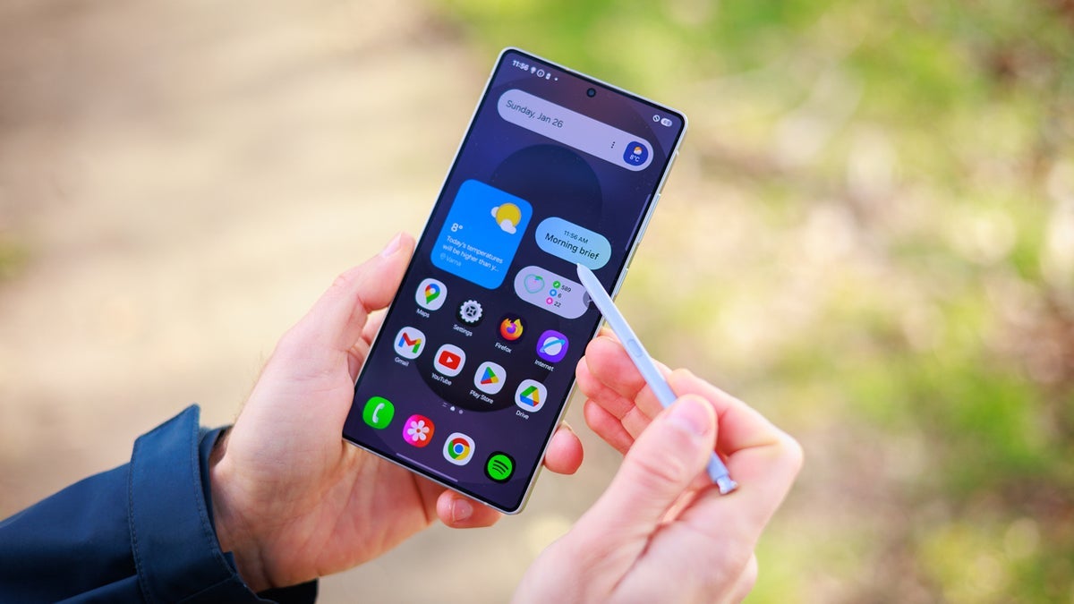 Galaxy S26 Ultra Poll: 56% dizem que uma tela mais brilhante não é suficiente para justificar uma atualização