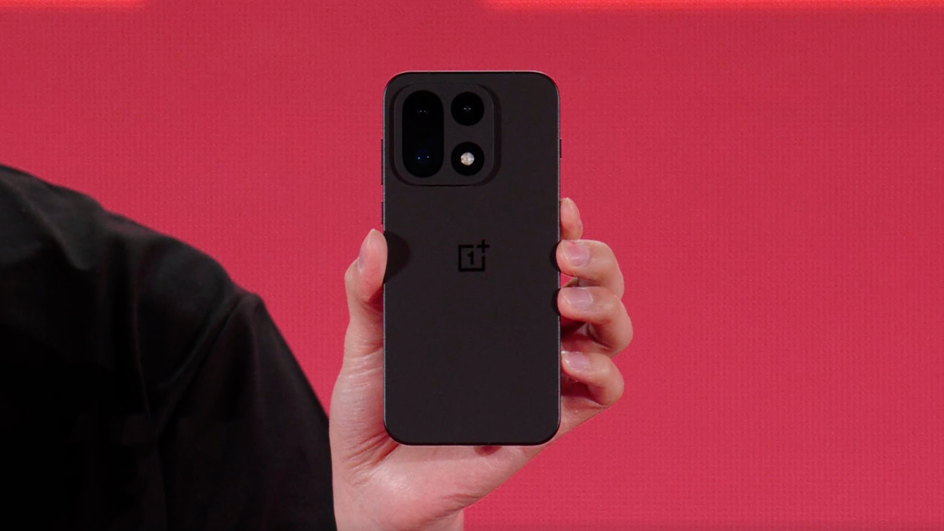 Wir haben gerade unseren ersten offiziellen Blick auf den OnePlus 15 erhalten