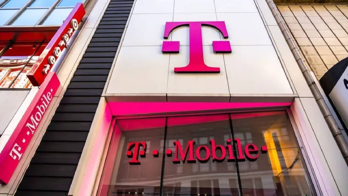 Los lectores de Phonearena dicen que pagarían en efectivo para ayudar a los representantes de T-Mobile