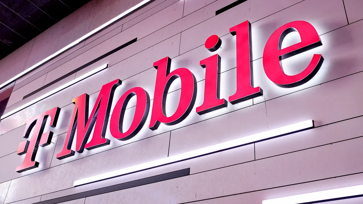 T-Mobile permite acum unele aplicații iOS să folosească date din satelit, dar Apple este descurajant