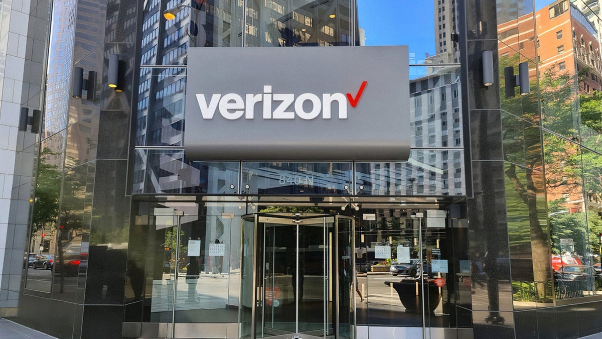 あなたは実際にこの秋に一度ベライゾンストアを訪問したいかもしれません