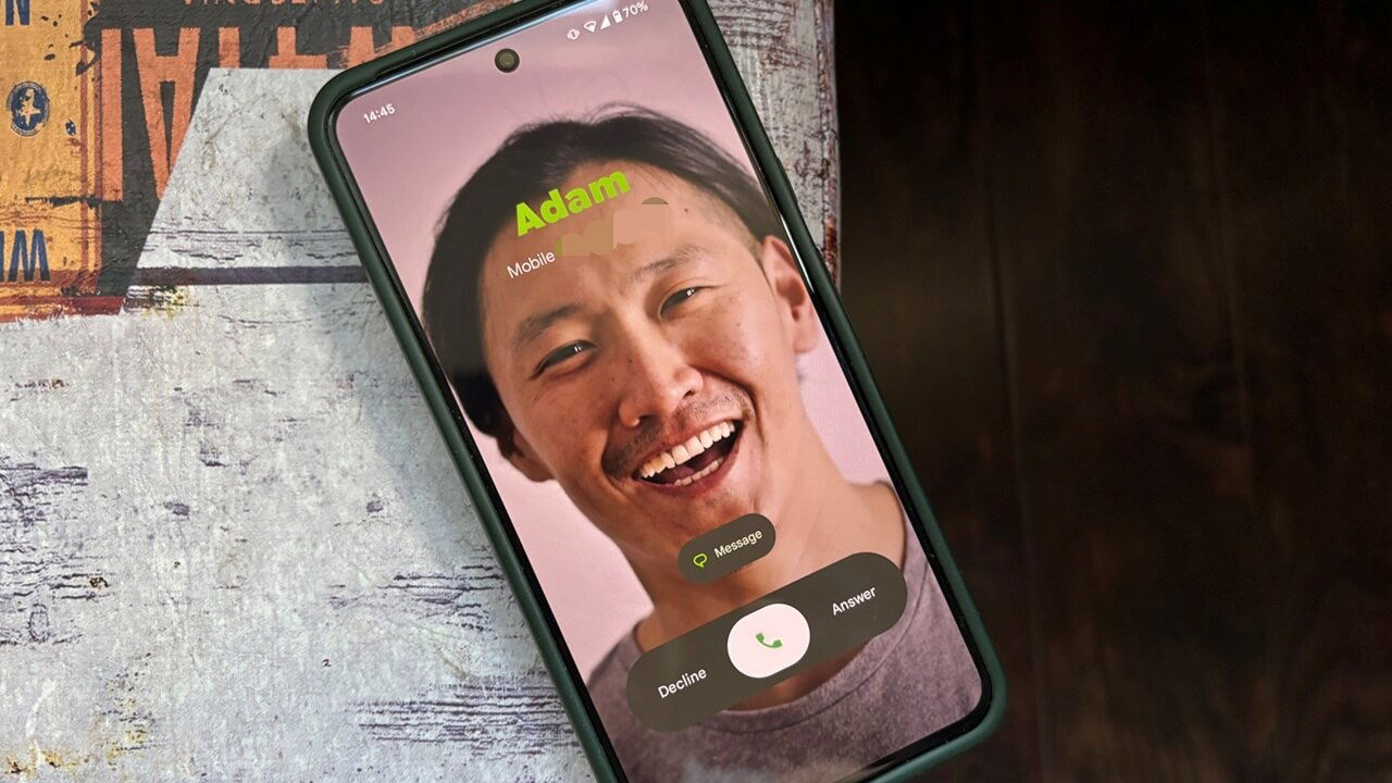 AndroidでiPhoneのような呼び出しカードを作成する方法