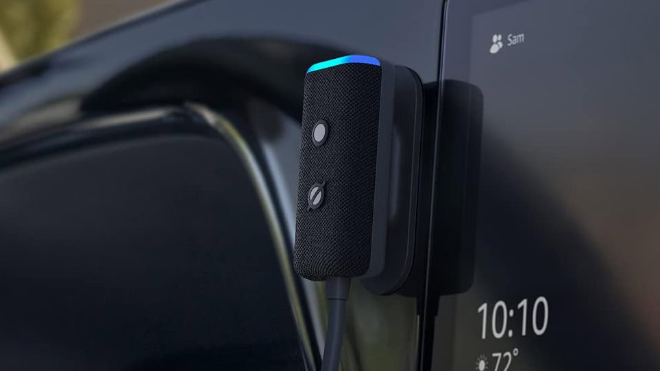 Nabídka Amazon Echo Auto: Přidejte Alexu do svého auta za pouhých 15 $!