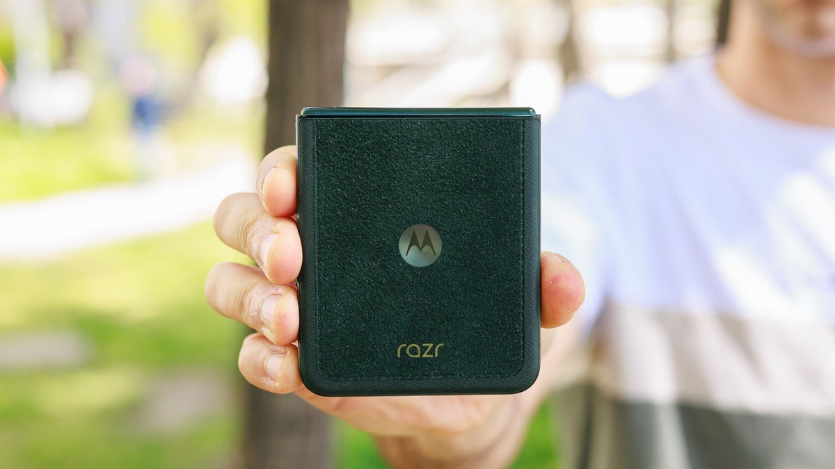 A magia das férias da Motorola começa: você pode ganhar um Razr Ultra no grande sorteio deste ano