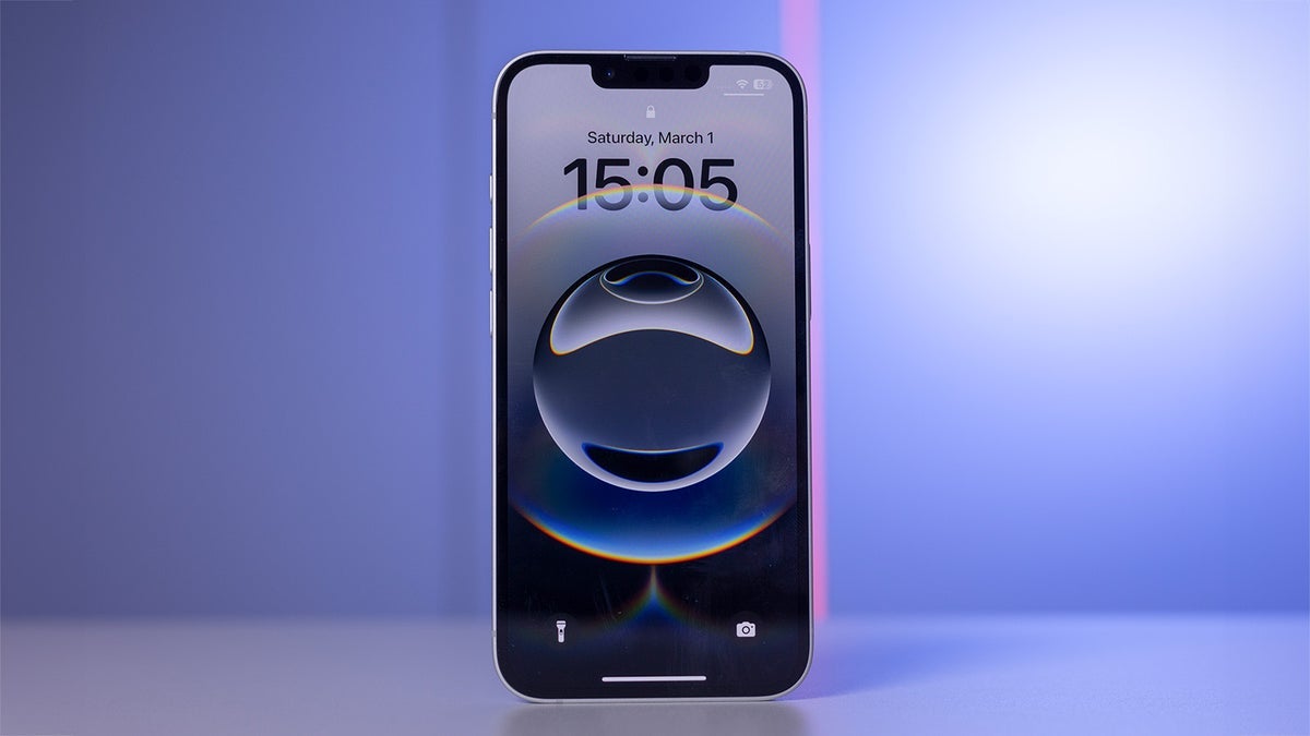 Wycieki iPhone’a 17e wskazują na znajomy wyświetlacz