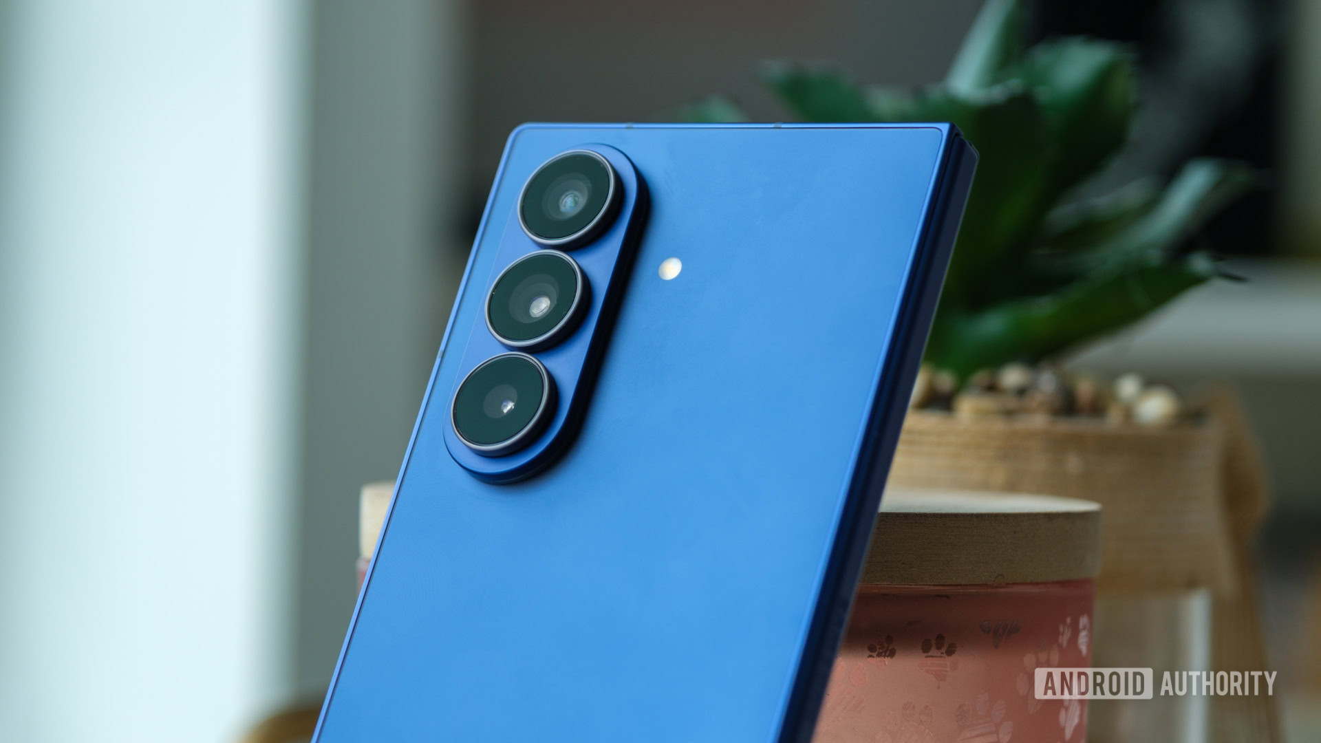 Specificațiile camerei Galaxy Z Fold 8 se scurg, iar Samsung este în sfârșit pe o serie de upgrade