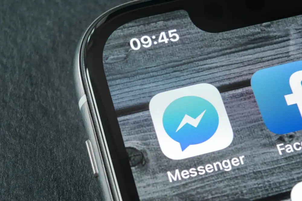 Як додати ярлик Messenger на iPhone