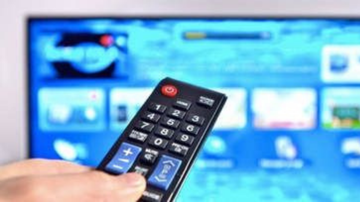 Impedisci alla tua Smart TV di spiarti! Scopri come disattivare il monitoraggio adesso!