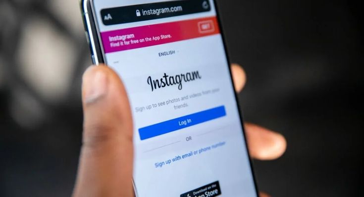 Instagram Hikayeleri Genel Yorum Özelliği: Hedef Kitlenizle Etkileşime Geçmenin Yeni Bir Yolu!