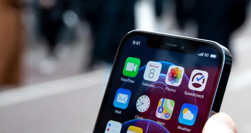 10 geriausių būdų sumažinti duomenų naudojimą „iPhone“