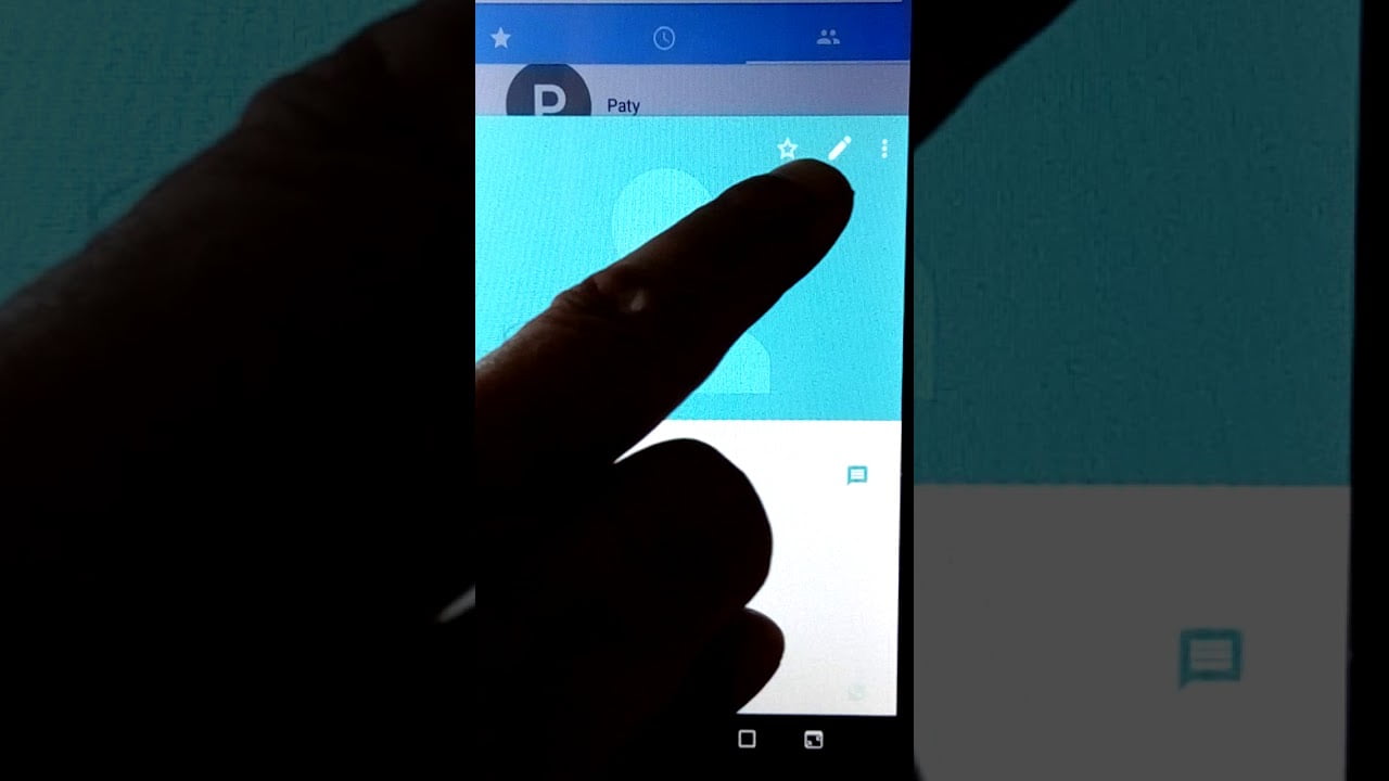 Τι σημαίνει ότι μια επαφή είναι συνδεδεμένη;