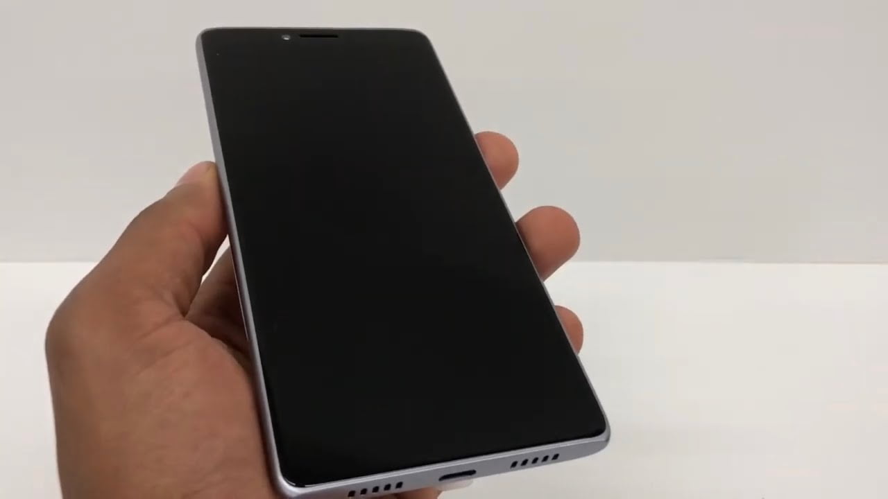 ¿Por qué la pantalla se pone negra?